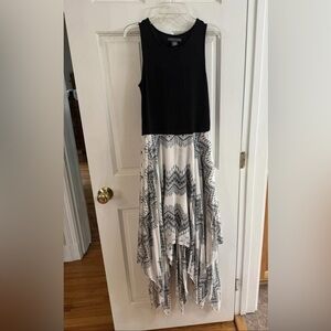 Chelsea & Theodore Handkerchief Dress, Size Small